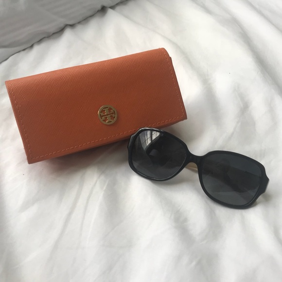 Tory Burch black square glasses with case main image 6